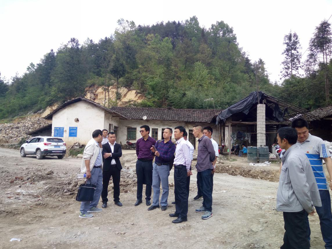 市组织部部长李国洲到固军乡贫困村调研 工作动态 万源市人民政府