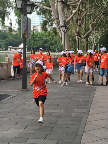 游西湖1.jpg